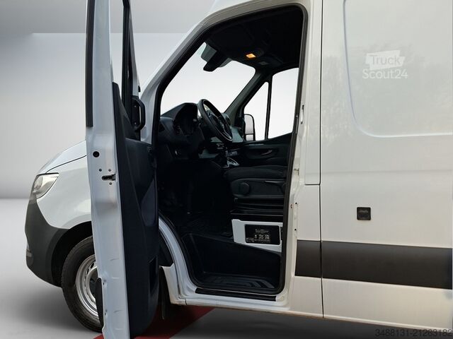 Slēgtais furgons Mercedes-Benz SPRINTER 314 L2H2 STDHZG AHK KAMERA TEMPOMAT