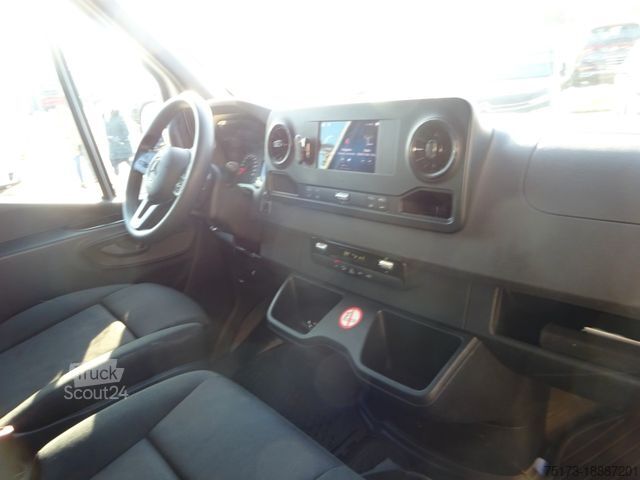 Dubă cu acoperiș înalt MERCEDES-BENZ Sprinter III Kasten RWD 317 CDI 9G-TRONIC Navi