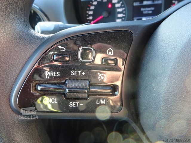 Dubă cu acoperiș înalt MERCEDES-BENZ Sprinter III Kasten RWD 317 CDI 9G-TRONIC Navi
