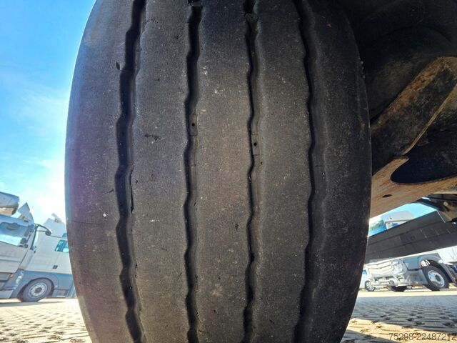 Semirimorchio con telone BERGER SAPL 24 / Coilmulde