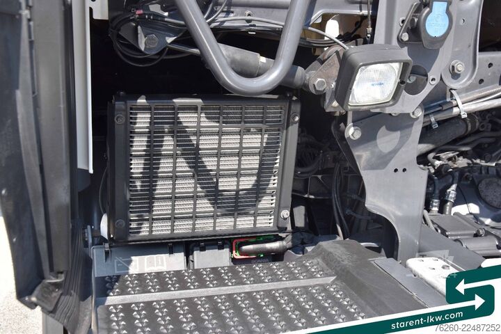 Standardni tegljač SCANIA R450 Standklima Retarder ACC NAVI Tacho neu