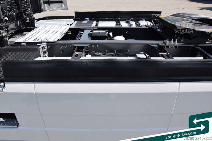 Standard nyergesvontató VOLVO FH 500 AERO XL CMS VEB+ LED-Sicherheitspaket