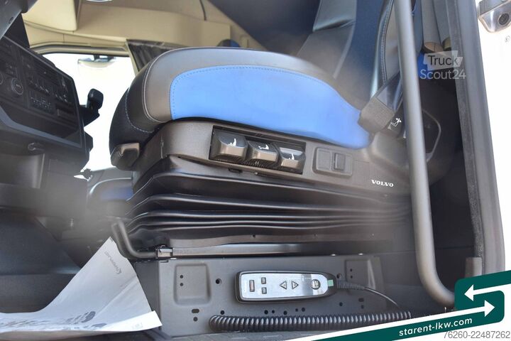Standard nyergesvontató VOLVO FH 500 AERO XL CMS VEB+ LED-Sicherheitspaket