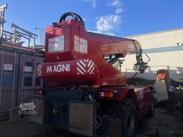 Chargeur télescopique MAGNI RTH 6.30 SH