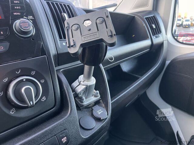 Lasteplattform Peugeot Boxer 2.2 HDI Winterdienst Zoutstrooier Nido Op...