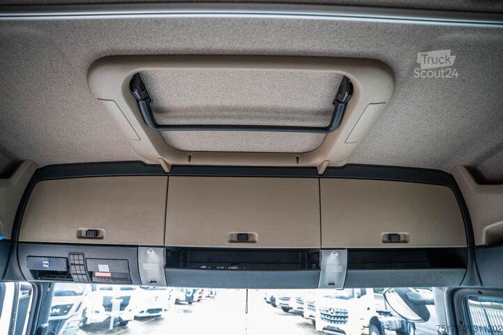 Padrão-SZM MAN TGX 18.420 XLX BLS