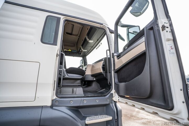 Padrão-SZM MAN TGX 18.420 XLX BLS