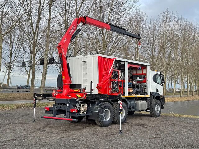 Iveco T-Way AT380T47WH darbnīcas kravas automašīna Iveco T-Way AT380T47WH Workshop Truck