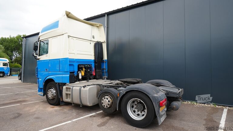 Standartinis-SZM DAF XF 440 6x2 tractor unit