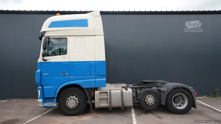 Standartinis-SZM DAF XF 450 6x2 tractor unit broken ECU