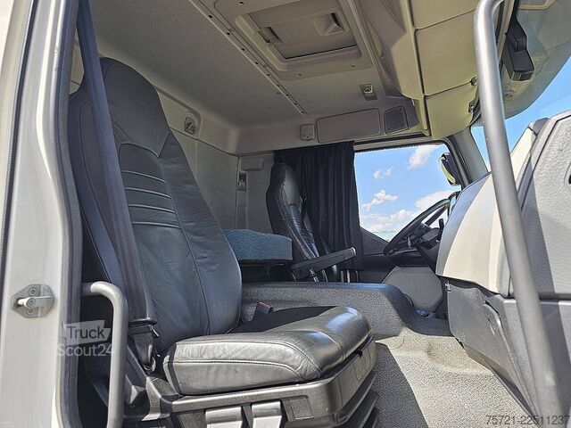 Lagaminas VOLVO FE 280.18 2T LIFT BOX 5.52 M