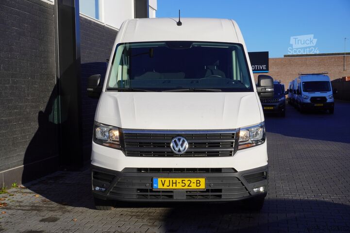 Furgone Volkswagen Crafter 2.0 TDI 140PK L3H3 EURO 6 - Airco - Nav...