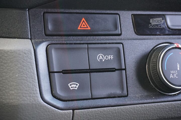 Furgone Volkswagen Crafter 2.0 TDI 140PK L3H3 EURO 6 - Airco - Nav...