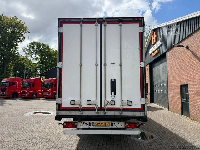 Gekoeld/bevroren transport Schmitz Cargobull SKO 24 5x Meatrails Rohrbahnen Fleisch Carrier ...