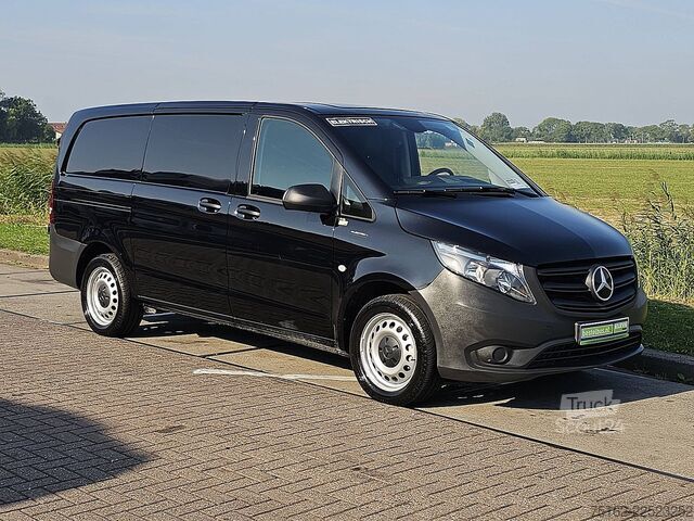 عربة ستيشن واغن ذات سقف مرتفع MERCEDES-BENZ EVITO L2 280KM WLTP 60kWh!