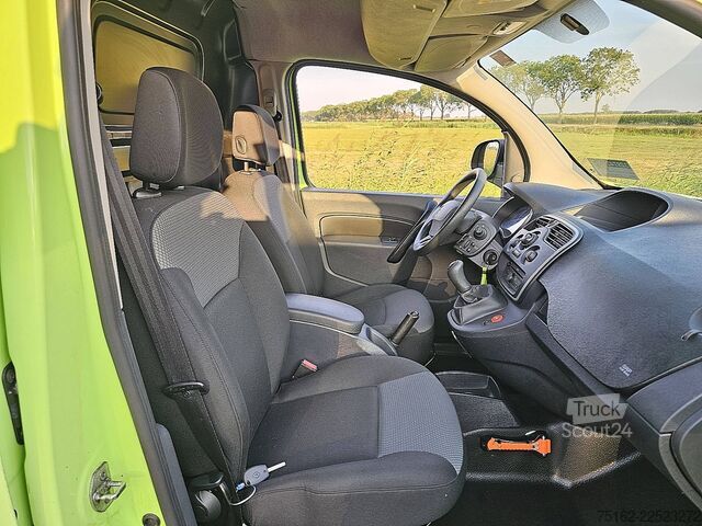 Matkalaukku RENAULT KANGOO MAXI 1.5 DCI 90 COMFORT