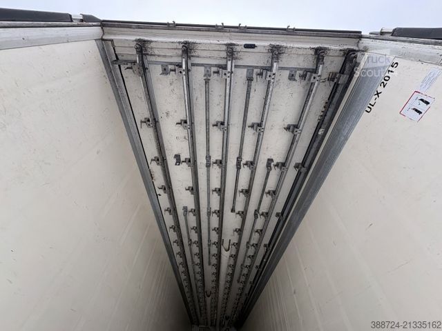 Semirimorchio frigorifero SCHMITZ CARGOBULL SKO 24*Thermoking*6 Rohrbahnen*ATP*Fleisch*TÜV*