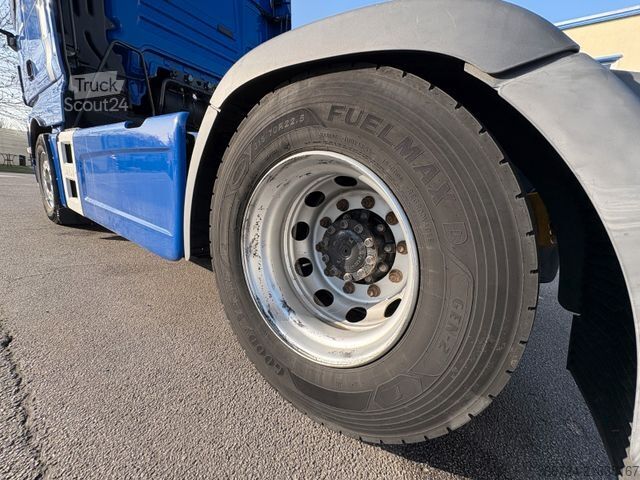 Tracteur routier standard MAN XXL*E6c*Intarder*Vollspoiler*Standklima*Navi*TÜV