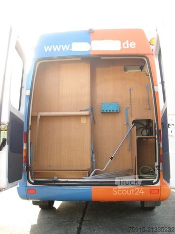 Kastenwagen Wohnmobil / Campervan MERCEDES-BENZ 212 D Sprinter Vollautomatik Infomobil /94.000KM
