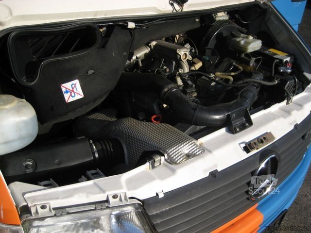 Kastenwagen Wohnmobil / Campervan MERCEDES-BENZ 212 D Sprinter Vollautomatik Infomobil /94.000KM