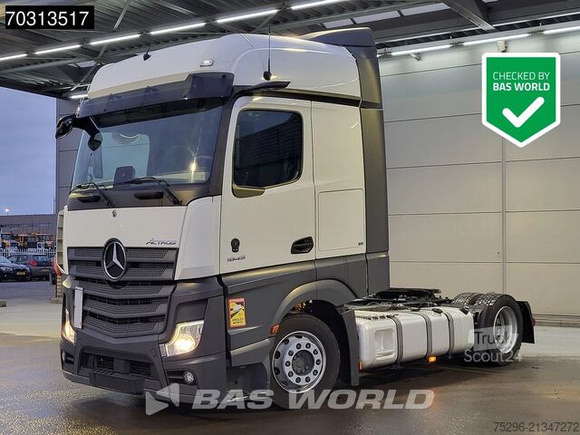 Svazek SZM Mercedes Actros 1845 4X2 Bigspace Lowdeck Mirrorcam 2x Tank