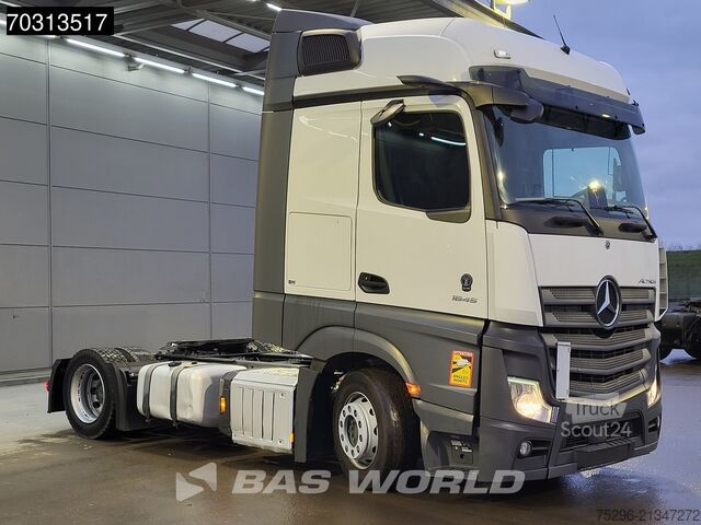 Svazek SZM Mercedes Actros 1845 4X2 Bigspace Lowdeck Mirrorcam 2x Tank
