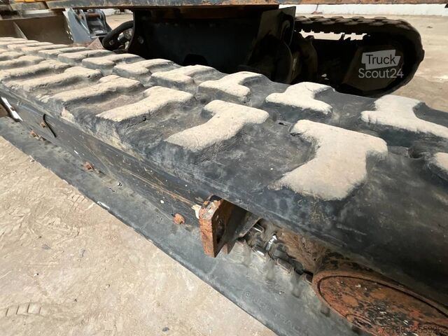 Minibagr JCB 16 C-1