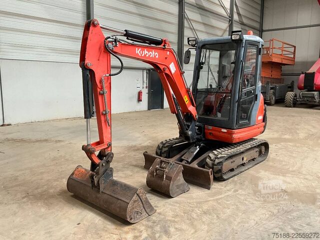 мини багер Kubota KX 61-3