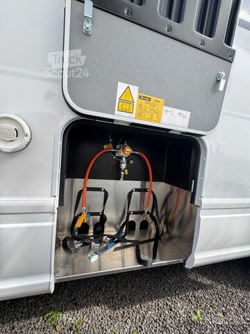 Integreret autocamper DETHLEFFS Trend Active I 7057 EB "Active/ALDE/Lithium"