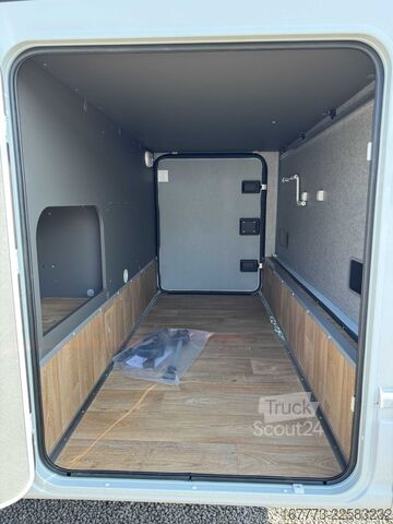 Integreret autocamper DETHLEFFS Trend Active I 6817 EB "Active/Winter/Lithium"