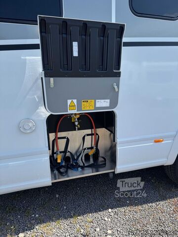 Integreret autocamper DETHLEFFS Trend Active I 6817 EB "Active/Winter/Lithium"