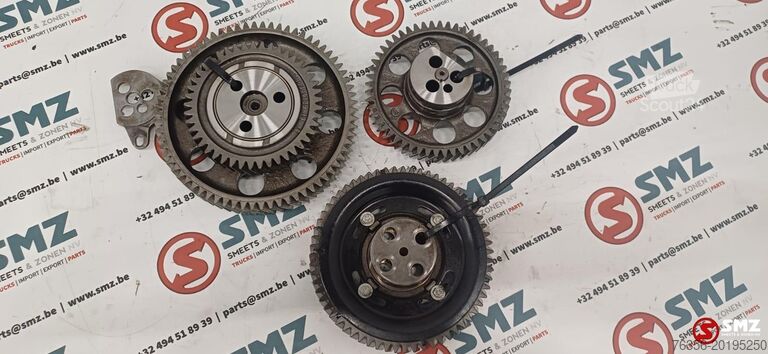 Motor parçası Iveco Occ set van 3 tussentandwielen F3AE3681 Cursor 10