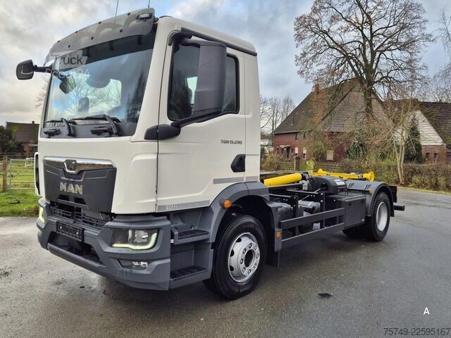 Hákový nosič kontejnerů man TGM 15.290 BL Abrollkipper Multihook City+1570mm