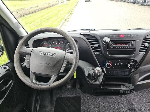 Bakwagen IVECO DAILY 40C15 3.0 ltr