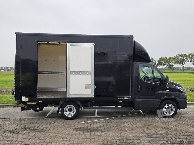 Bakwagen IVECO DAILY 40C15 3.0 ltr