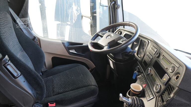MTS standard Mercedes-Benz Actros 1942 tractor unit