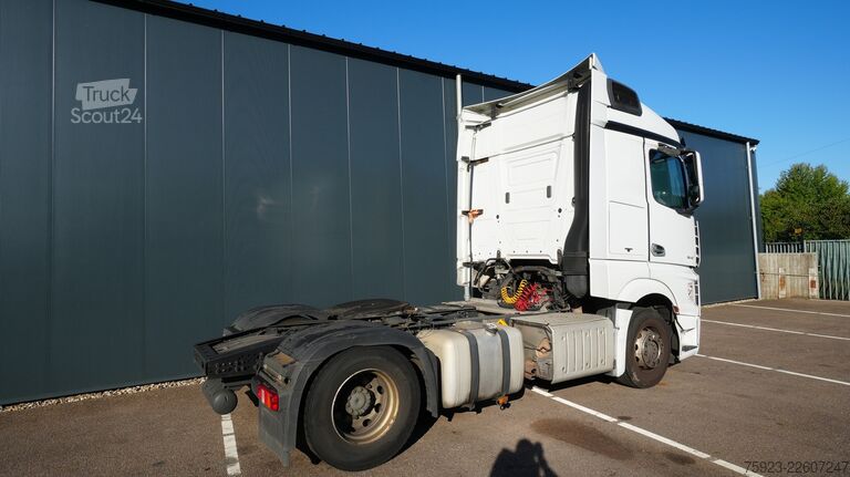 MTS standard Mercedes-Benz Actros 1942 tractor unit