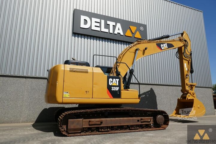 Excavadora sobre orugas Caterpillar 320FL