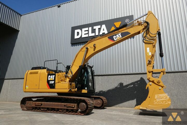 Excavadora sobre orugas Caterpillar 320FL