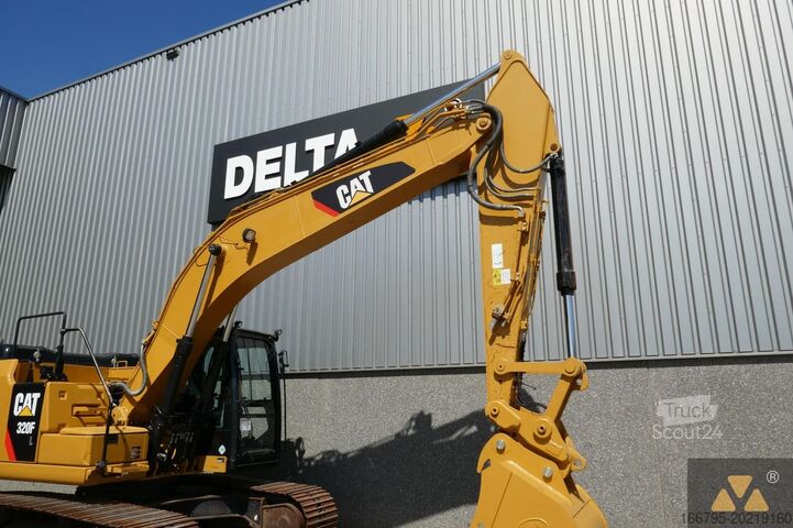 Excavadora sobre orugas Caterpillar 320FL
