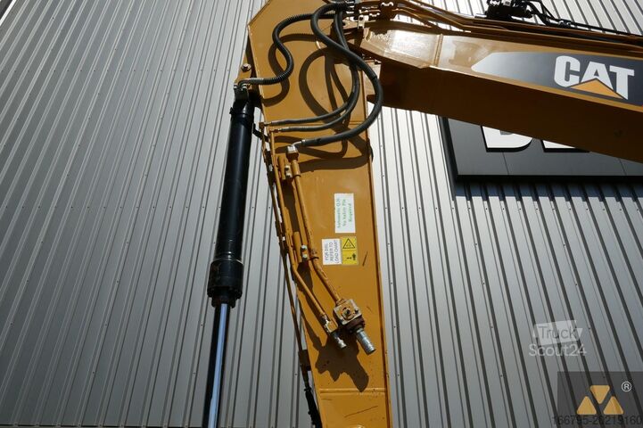 Excavadora sobre orugas Caterpillar 320FL