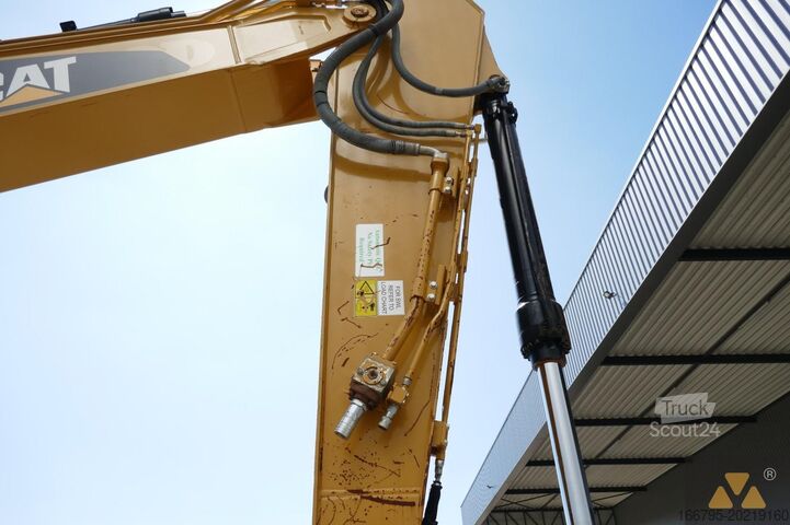 Excavadora sobre orugas Caterpillar 320FL