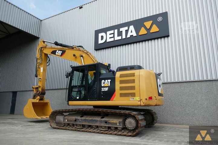 ερπυστριοφόρος εκσκαφέας Caterpillar 320FL