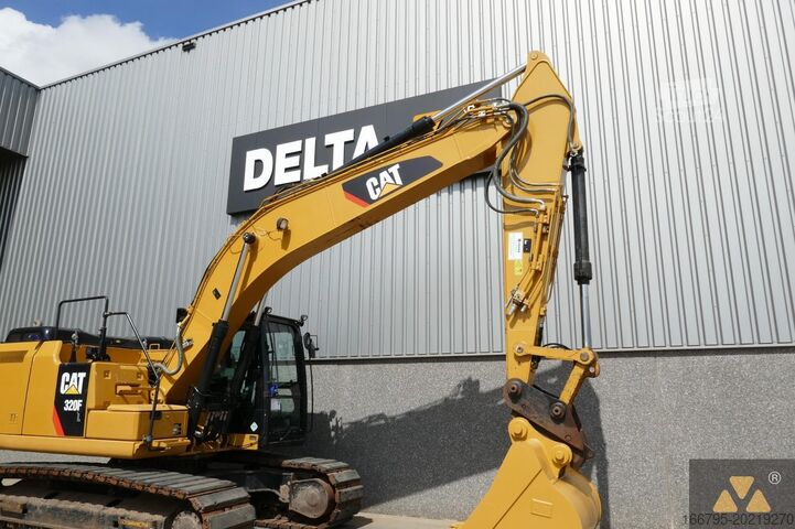 ερπυστριοφόρος εκσκαφέας Caterpillar 320FL