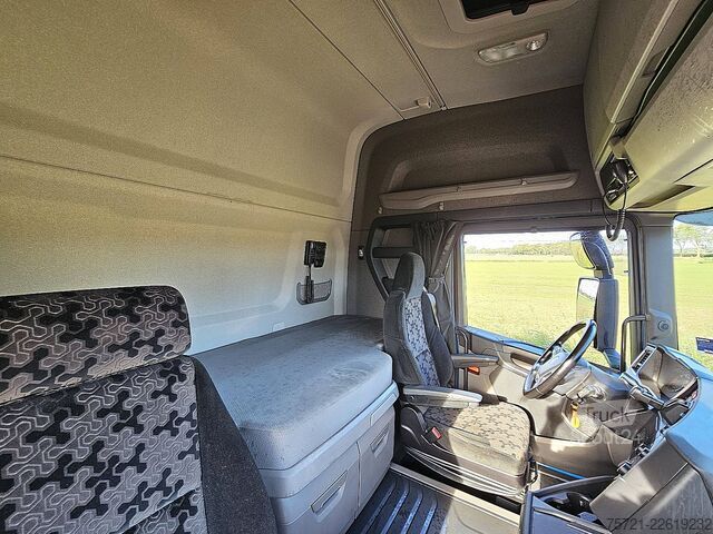  SCANIA R450