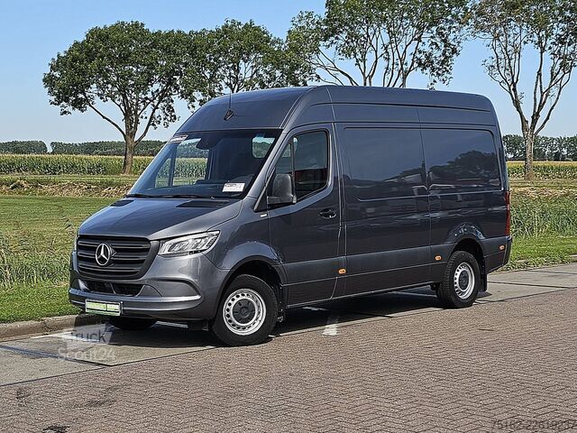 MERCEDES-BENZ SPRINTER 317 L2H2 LED Navi Autom.