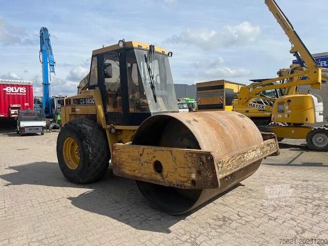Tandemwalze Caterpillar CS 563 C (original low hours !!)