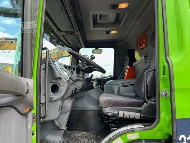 Scania P94-300 (LOW KM) + Uraca RS 725D + 1200 Bomba de êmbolo DEUTZ ENGINE Scania P94-300 (LOW KM) + Uraca RS 725D + 1200 Plunger...