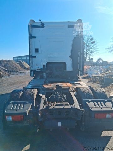 Vakio vetoauto FORD F-MAX