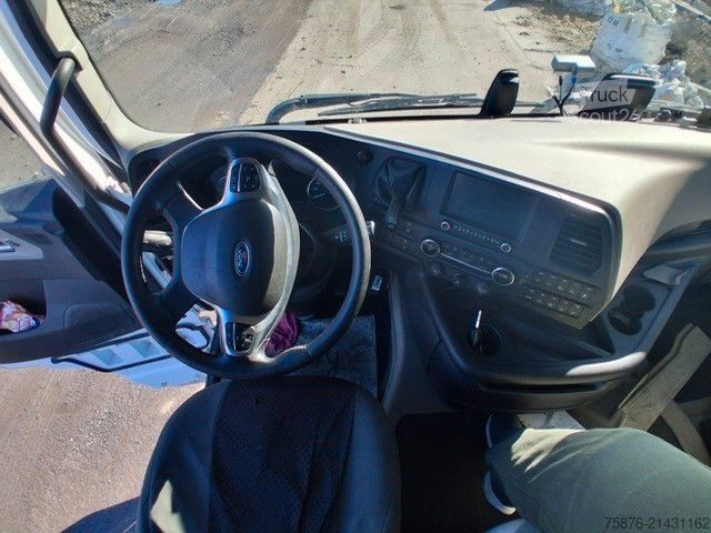 Vakio vetoauto FORD F-MAX